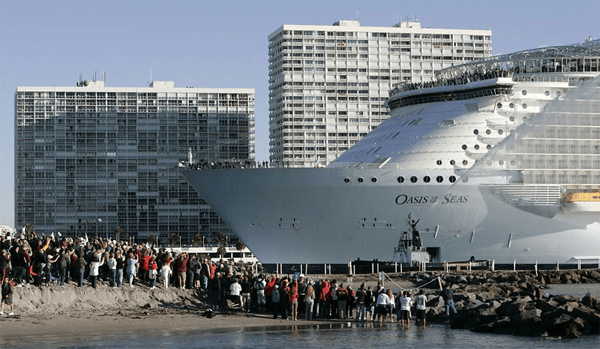 The Worlds Largest Cruise Ships