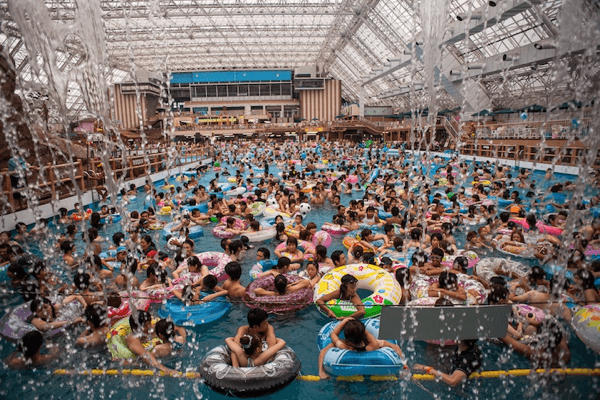 The Worlds Most Crowded Wave Pool
