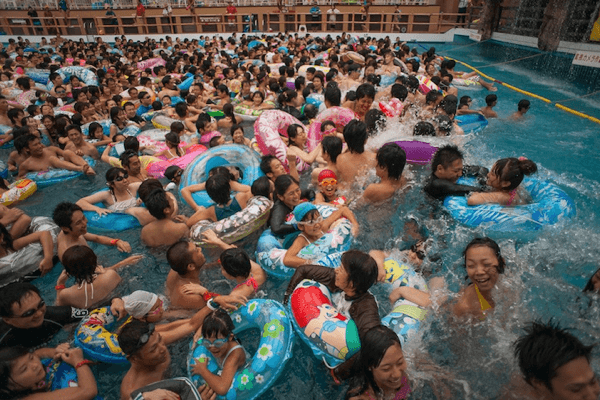 The Worlds Most Crowded Wave Pool