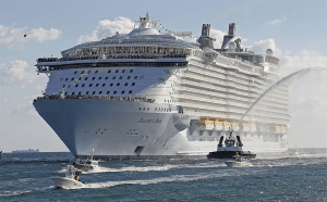 世界最大の豪華客船が本当に豪華な件について - The World’s Largest Cruise Ships -